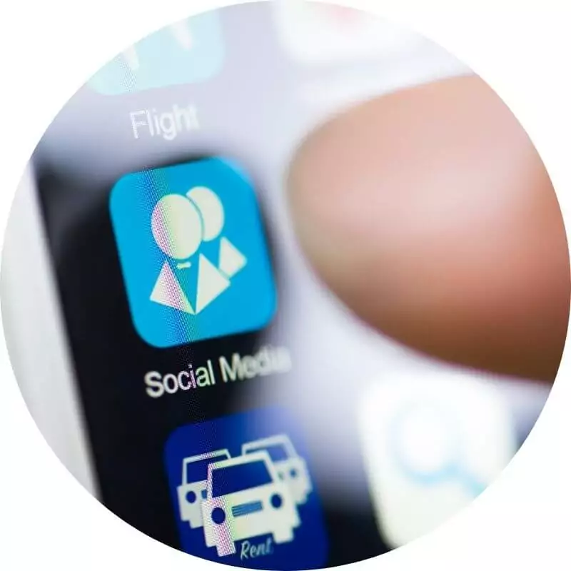 social media virtual assistant